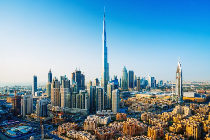 Emiratos Árabes Unidos: Becas Para Doctorado en Diversos Temas The United Arab Emirates University