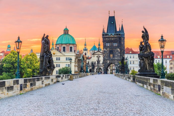 República Checa: Becas Para Pregrado, Maestría y Doctorado en Diversos Temas Gobierno de República Checa